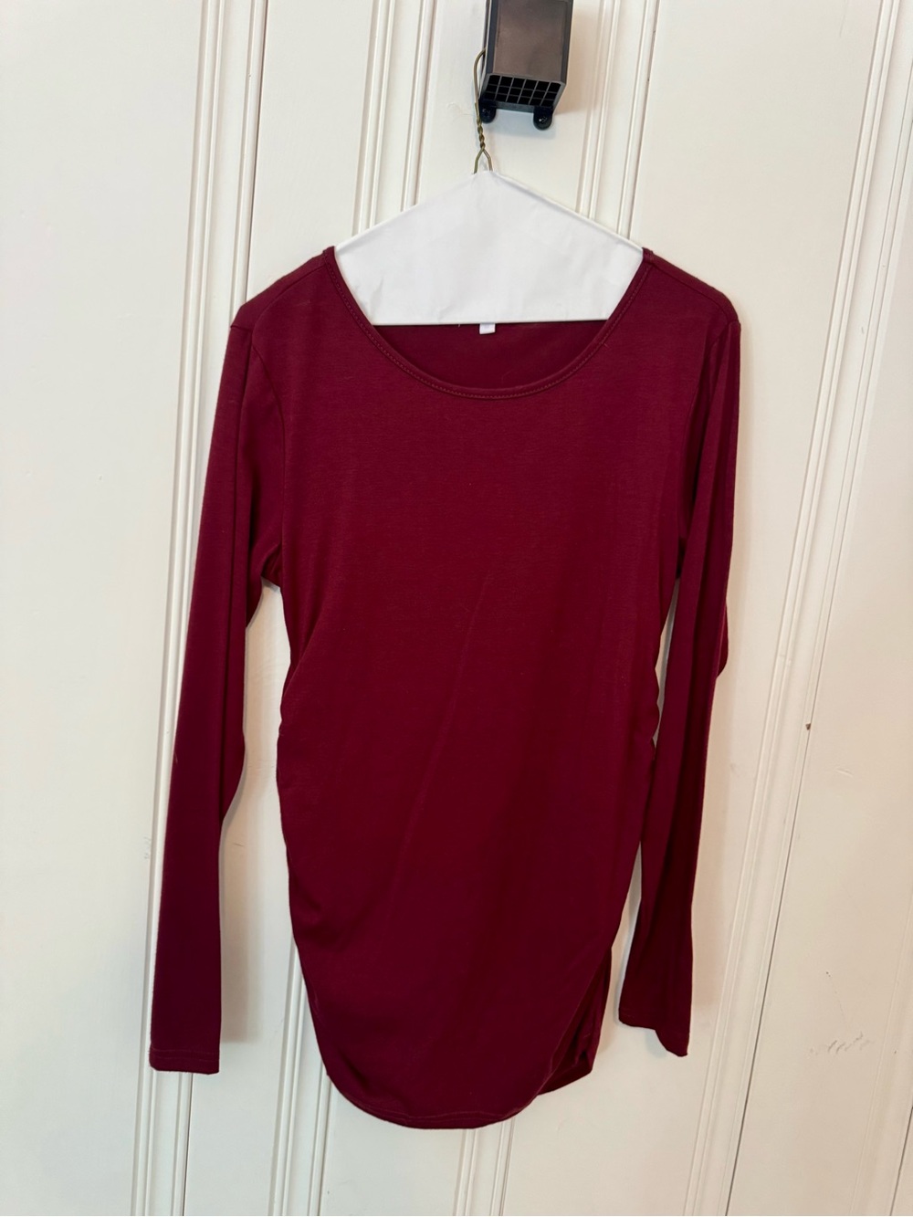 Women's Maternity Long-Sleeve Scoop Neck Top in Burgundy